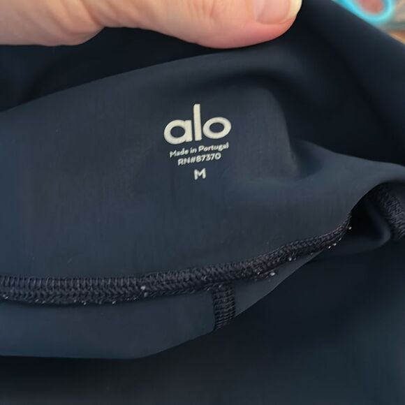 ALO Yoga navy blue leggings rips on front medium m high tries waist tights - Picture 6 of 6
